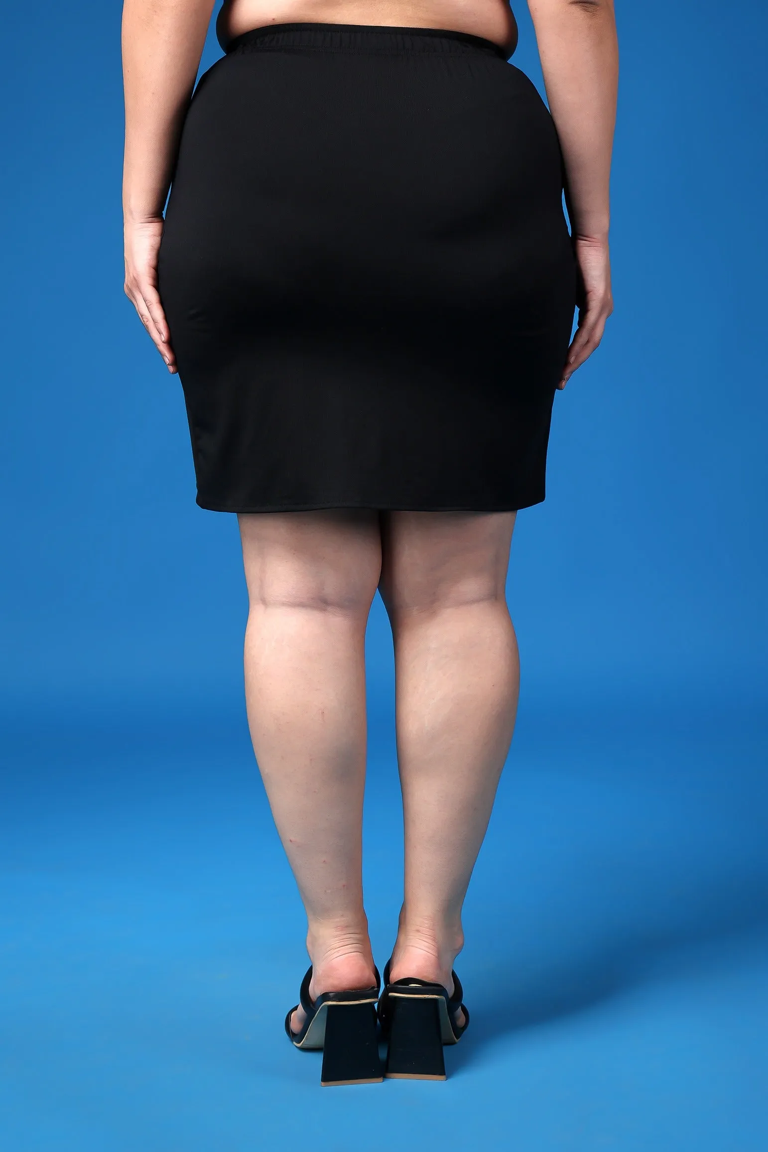 Black Solid Stretchable Skirt