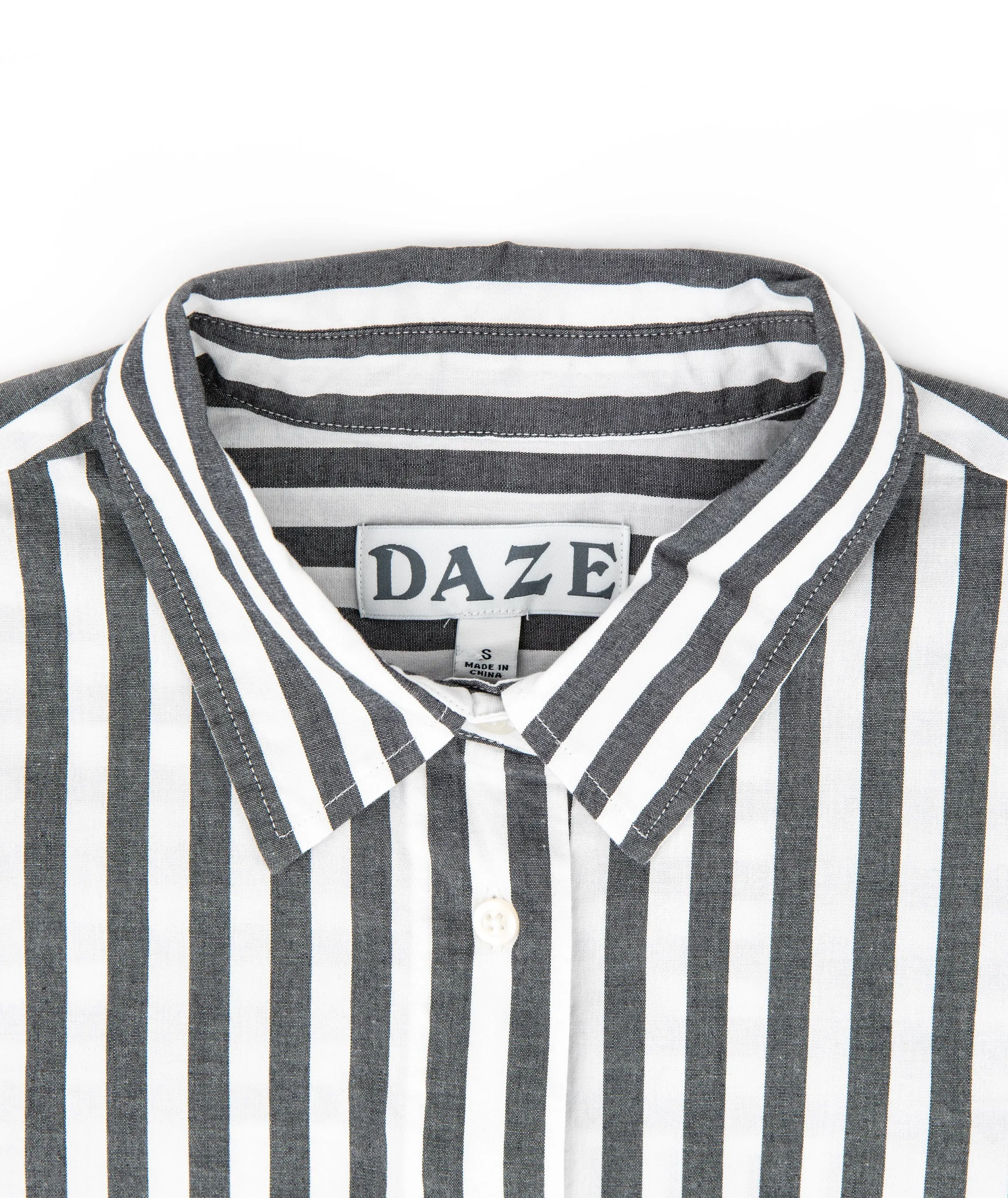 Daze Women Academy Cropped Button Down Oxford Grey Stripe